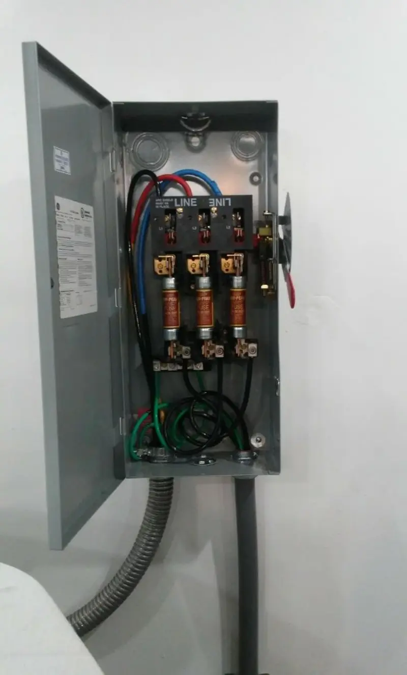 Three-phase disconnect switch installed for Smoke Detector Installation in Caledonia